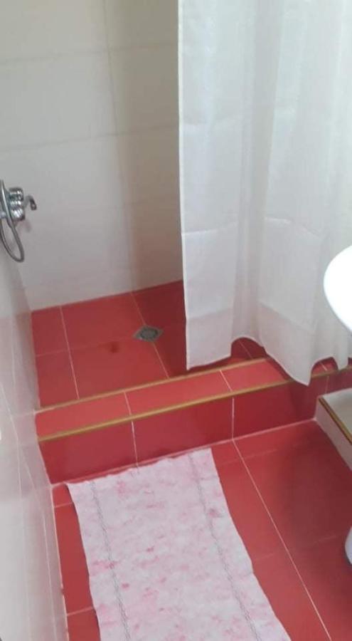 Guest House Qedi Jvari Εξωτερικό φωτογραφία