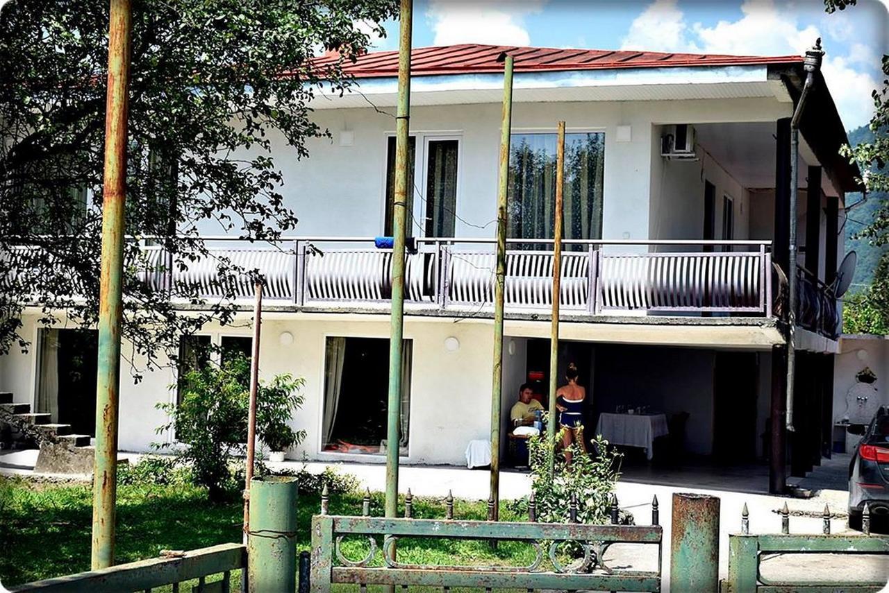 Guest House Qedi Jvari Εξωτερικό φωτογραφία