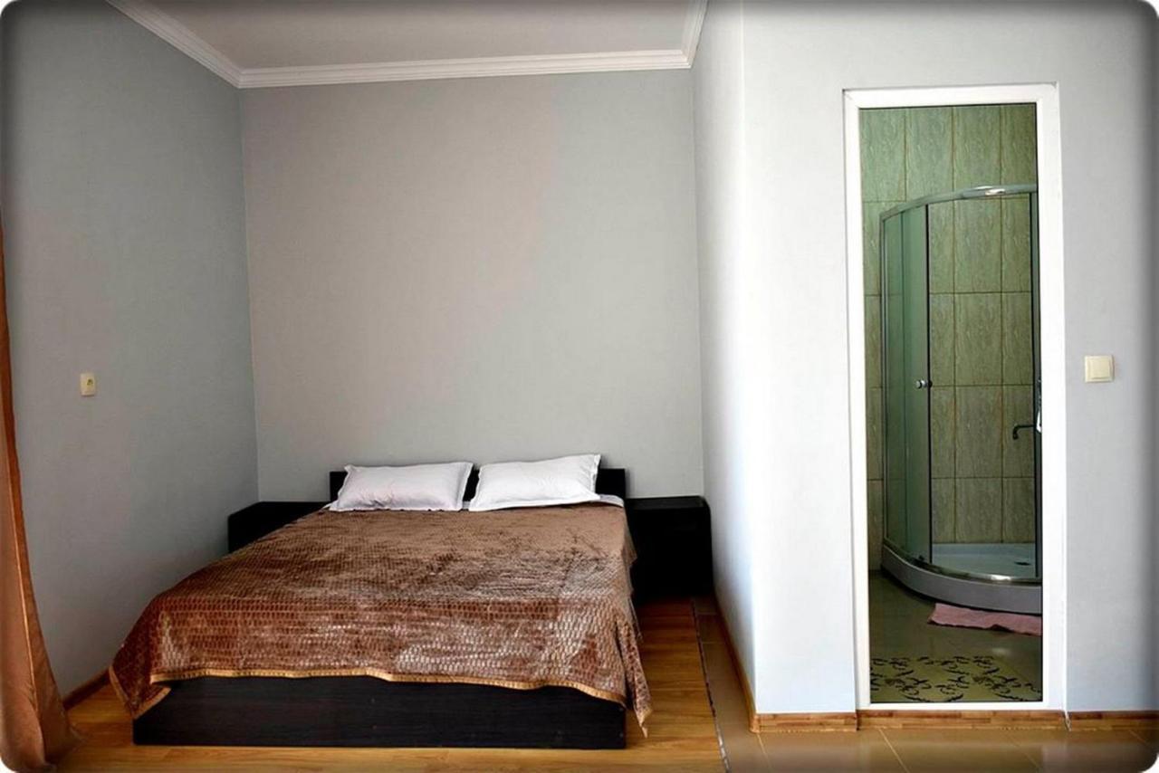 Guest House Qedi Jvari Εξωτερικό φωτογραφία