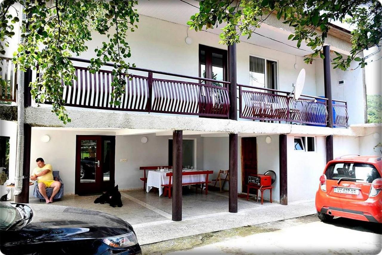 Guest House Qedi Jvari Εξωτερικό φωτογραφία
